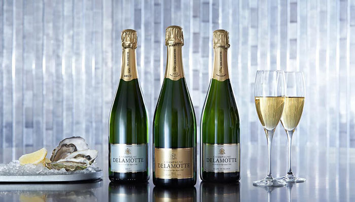 Tại sao Champagne lại đắt đỏ?