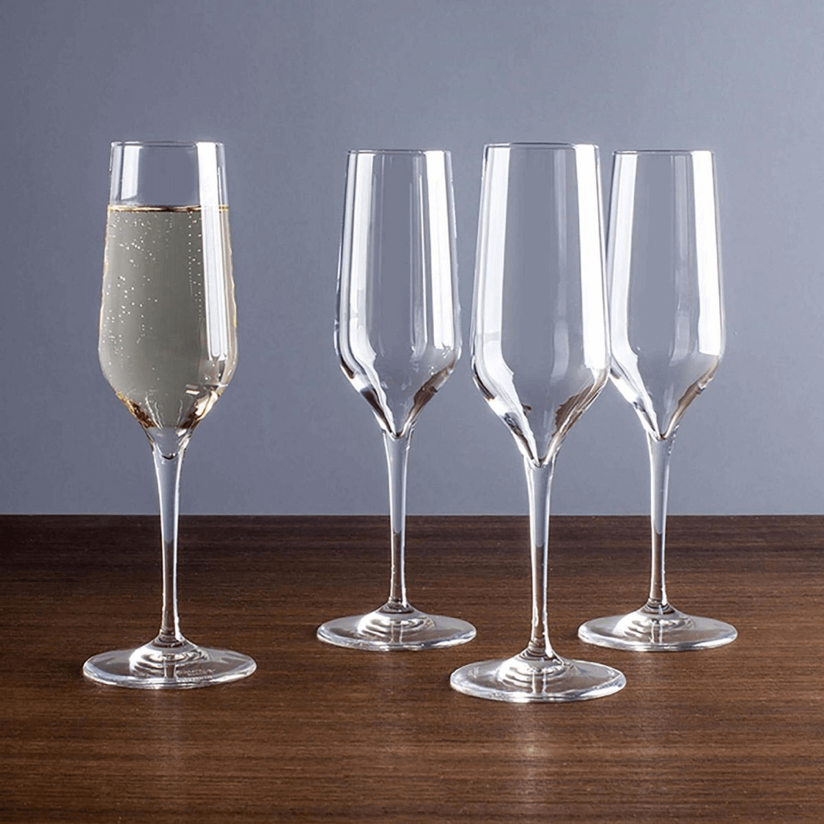 Ly uống rượu Champagne