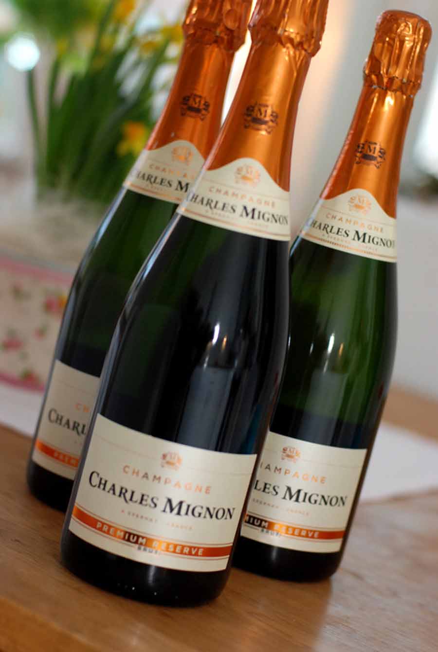 Rượu Champagne Charles Mignon