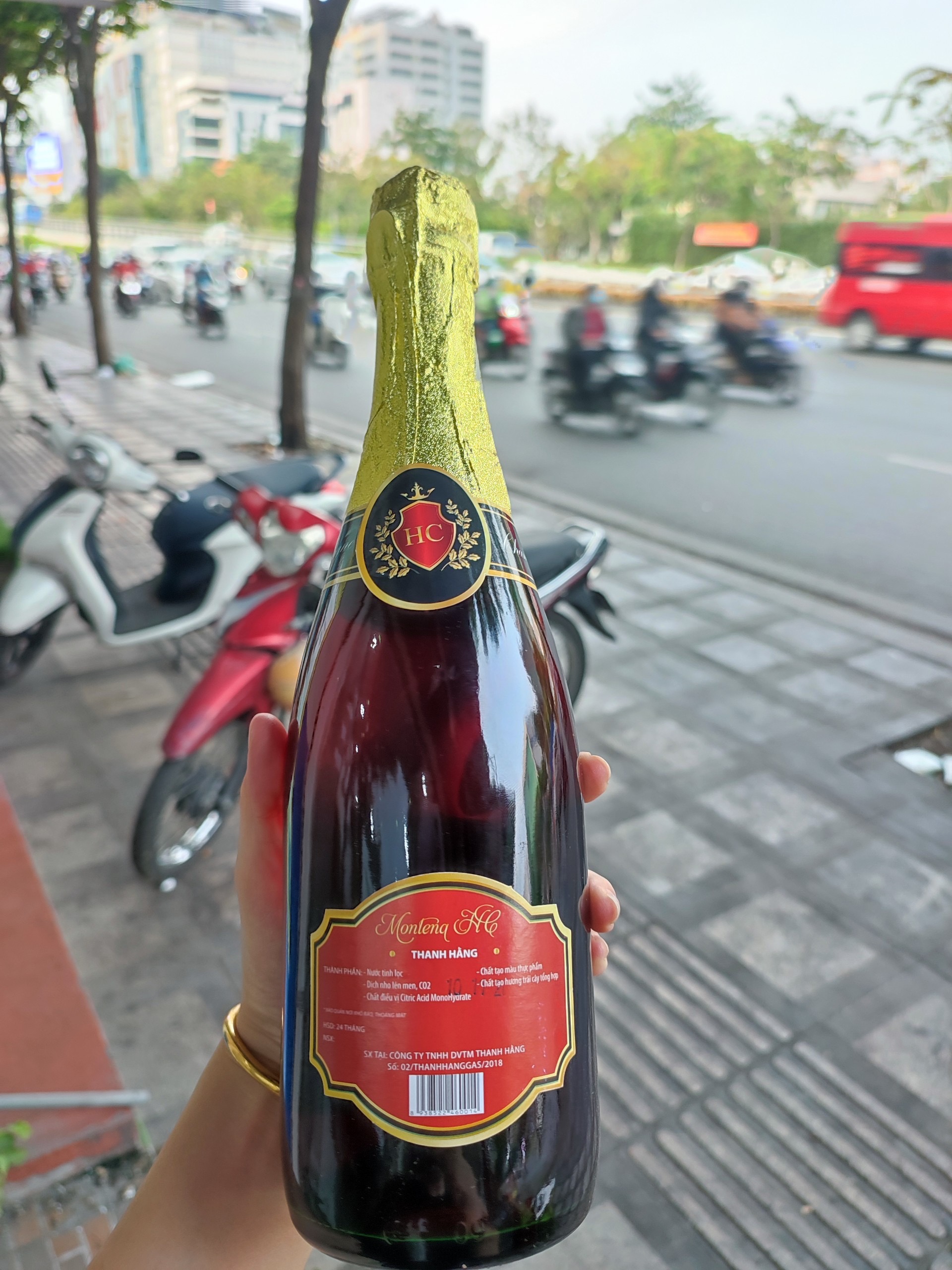 Rượu Champagne Giá Rẻ