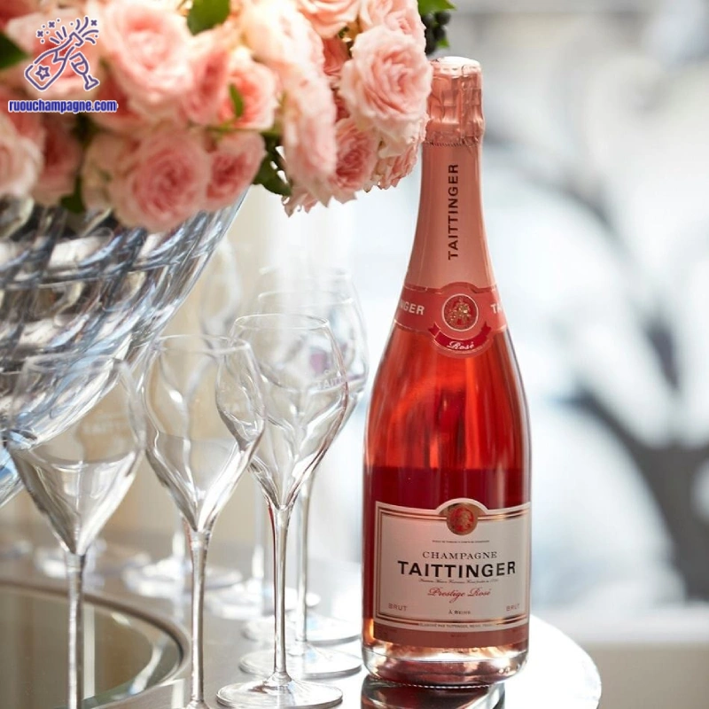 Hương vị của rượu Champagne Taittinger Prestige Rose