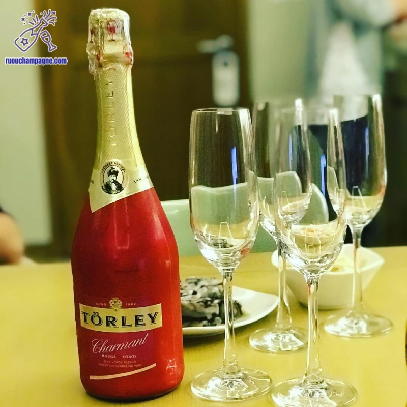 Hương vị của rượu torley đỏ