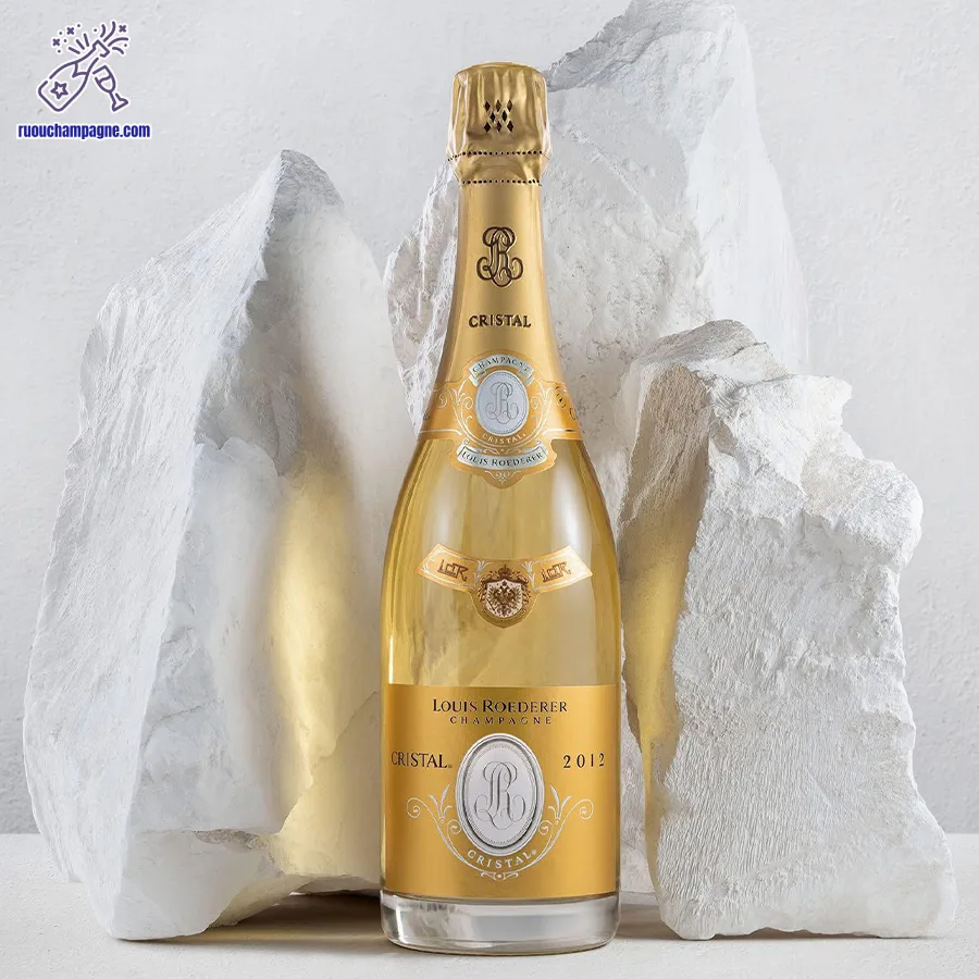 Giới thiệu về rượu vang nổ Louis Cristal
