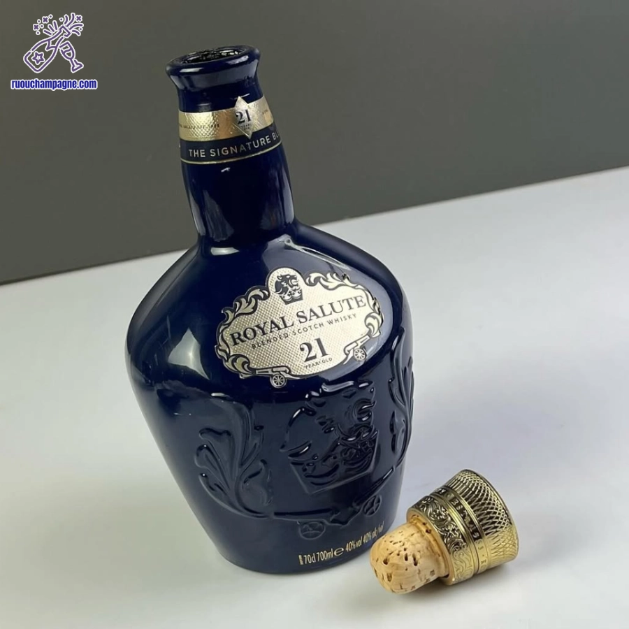 Giới thiệu về các loại rượu Chivas 21