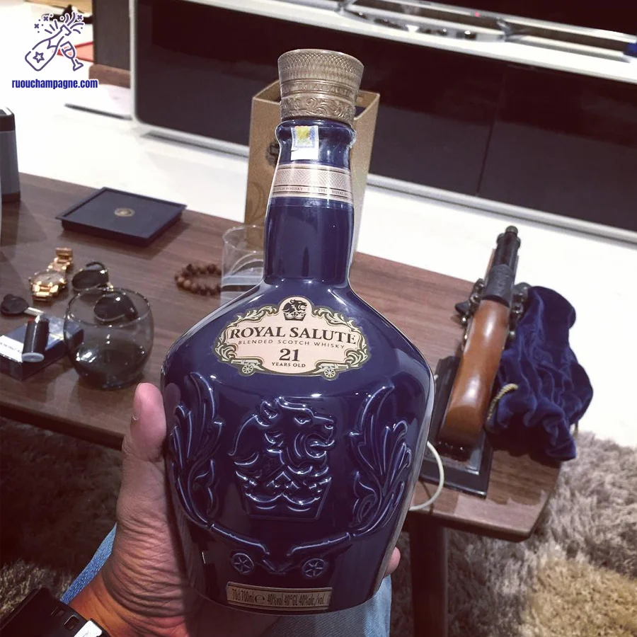 Đôi nét về Chivas 21 năm Royal Salute chính hãng