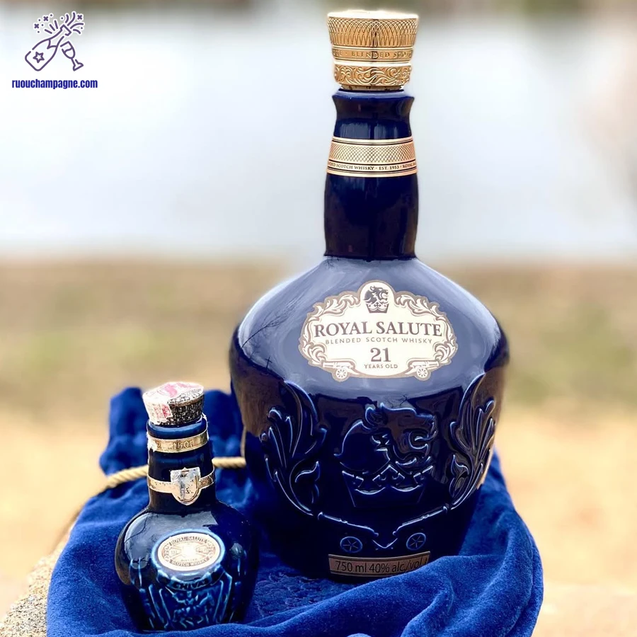 Cách phân biệt Chivas 21 năm Royal Salute giả và thật chuẩn xác