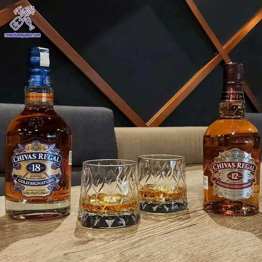 Chivas 12 khác Chivas 18 ở điểm gì?