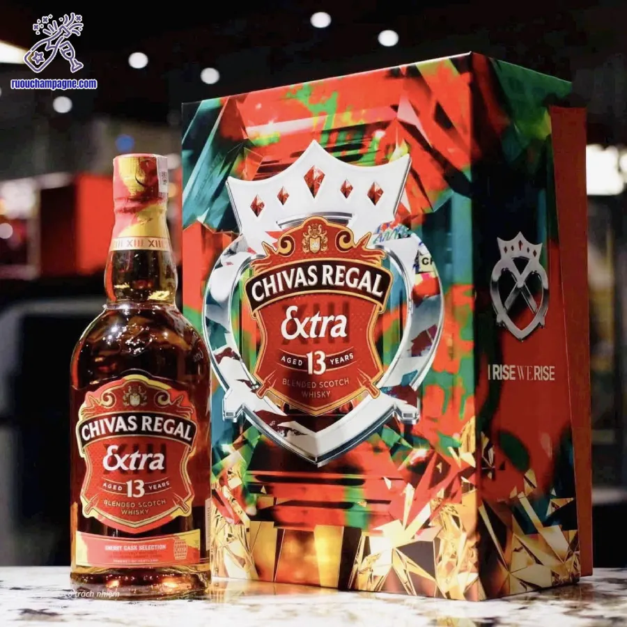 Quy trình sản xuất Chivas 13 hộp quà 2025