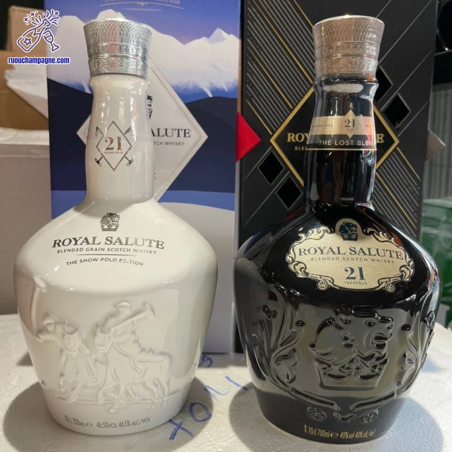 Giới thiệu về Chivas 21 màu trắng