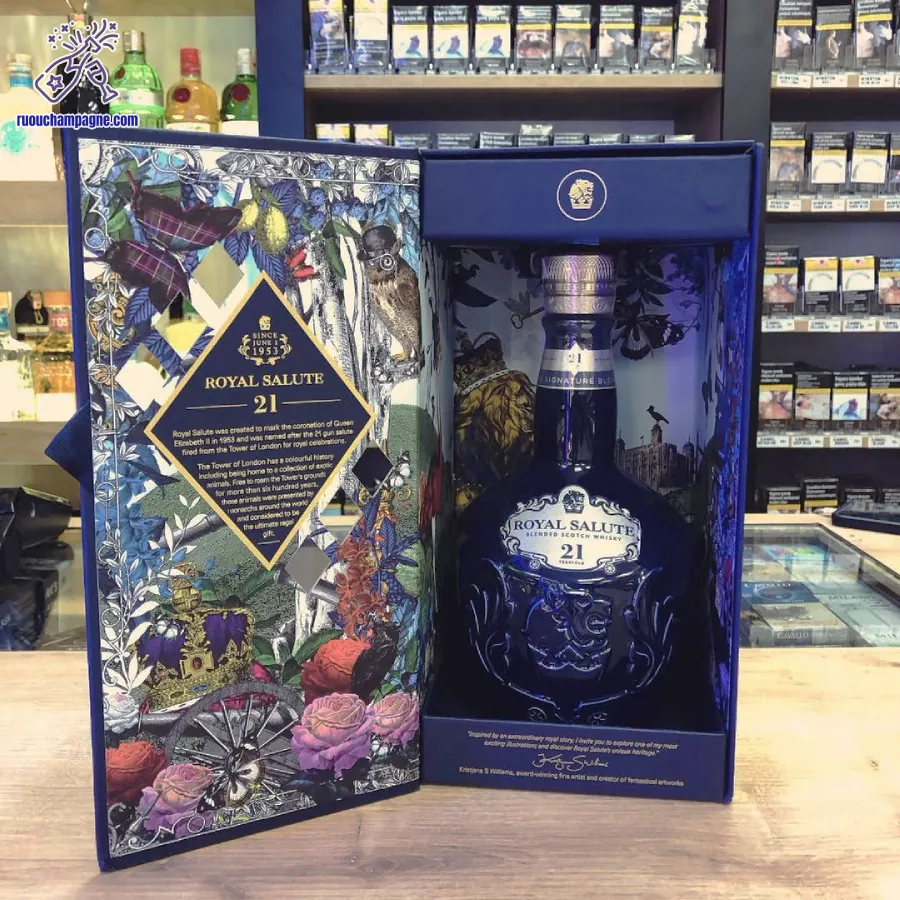 Hương vị tinh tế tương xứng với giá Chivas 21 Royal Salute