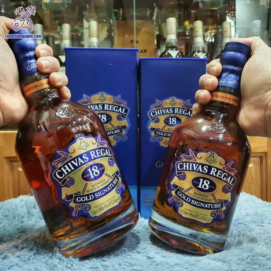 Giới thiệu về chai rượu Chivas 18
