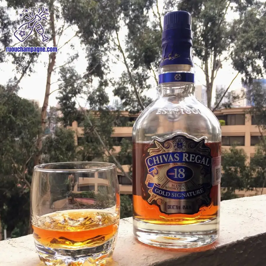 Sức nóng và sự phổ biến của Chivas 18 1 lít