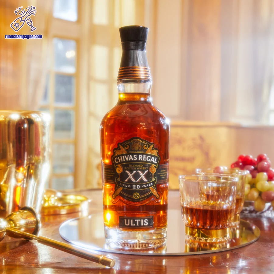 Giới thiệu chung về rượu Chivas 20