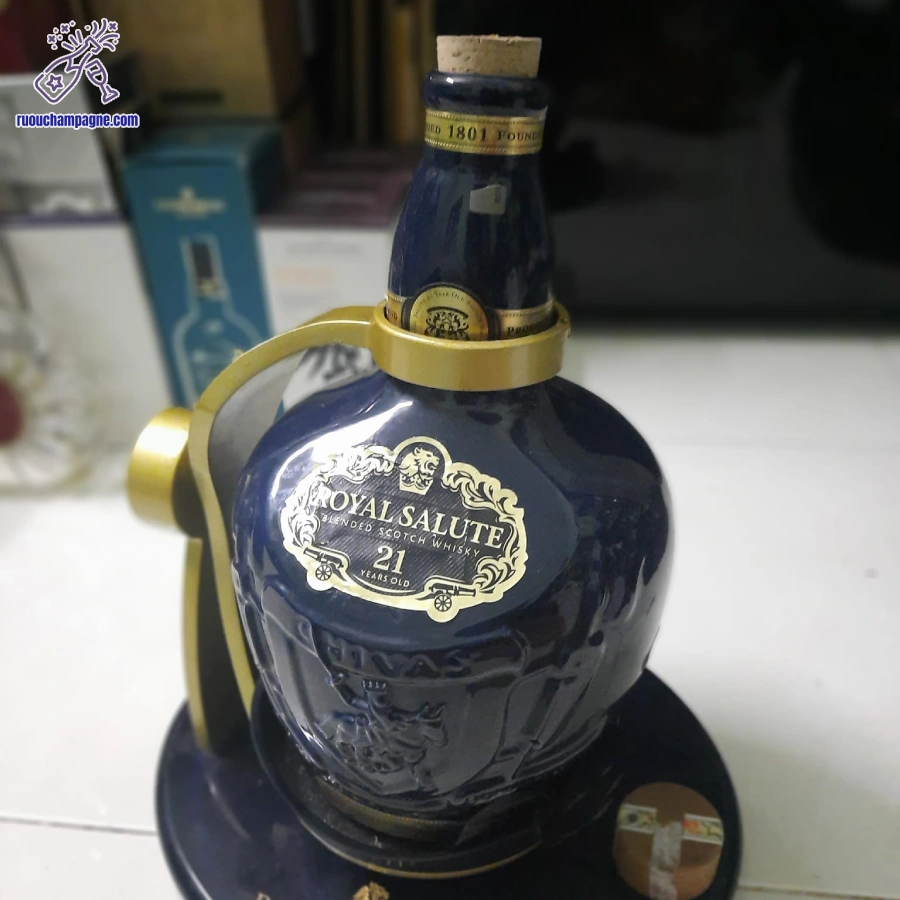 Quy trình sản xuất của rượu Chivas 21 3L