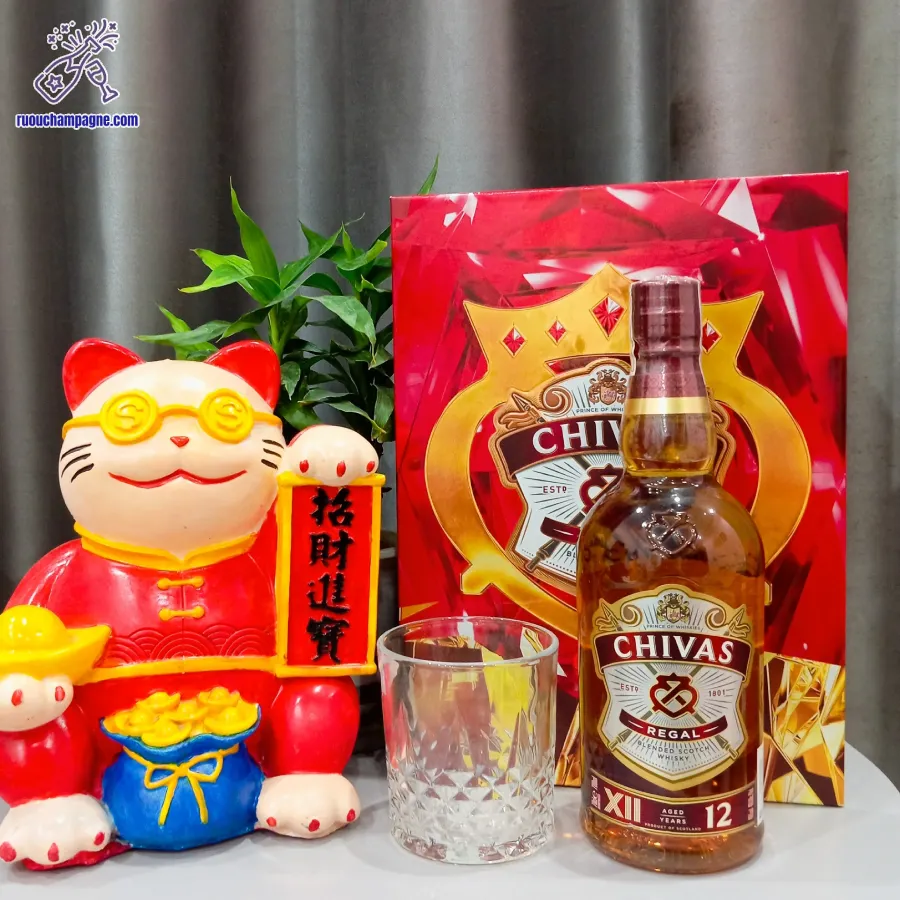 Ý nghĩa văn hóa của rượu Chivas 12 hộp quà