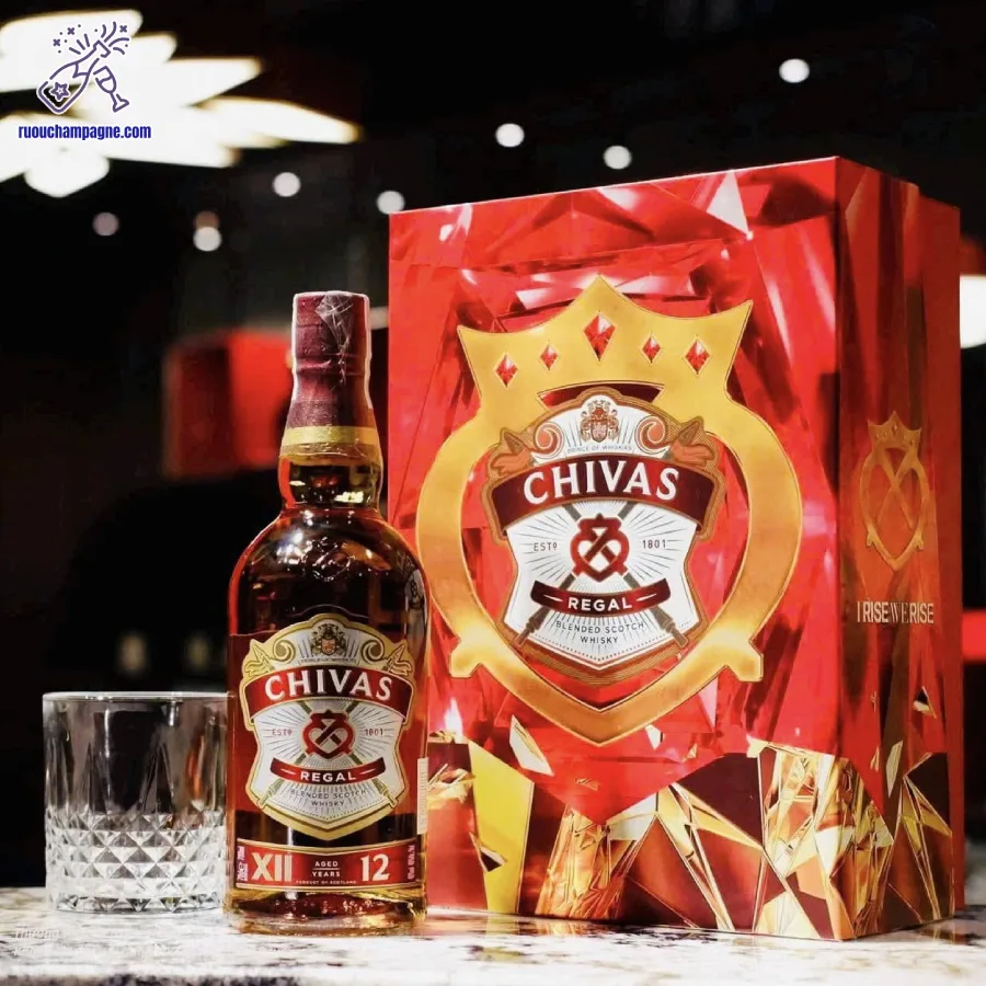 Hương vị tương xứng với giá Chivas 12 hộp quà