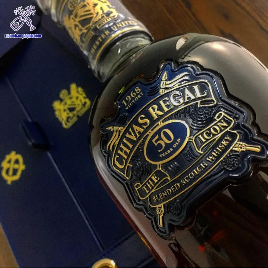 Chivas Regal 50 năm trong mắt chuyên gia