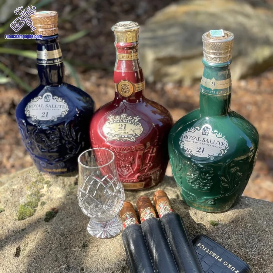 Các loại rượu Chivas 21 - Bản Hoàng Gia