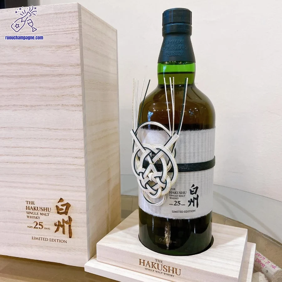 Hương vị độc đáo của rượu Hakushu 25 Limited Edition